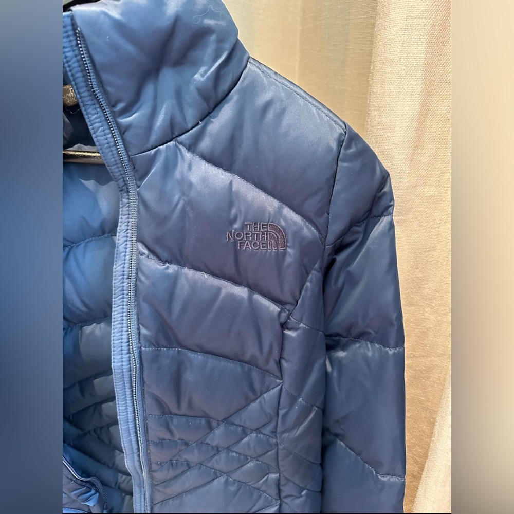 The North Face Aconcagua Jacket - Picture 3 of 8